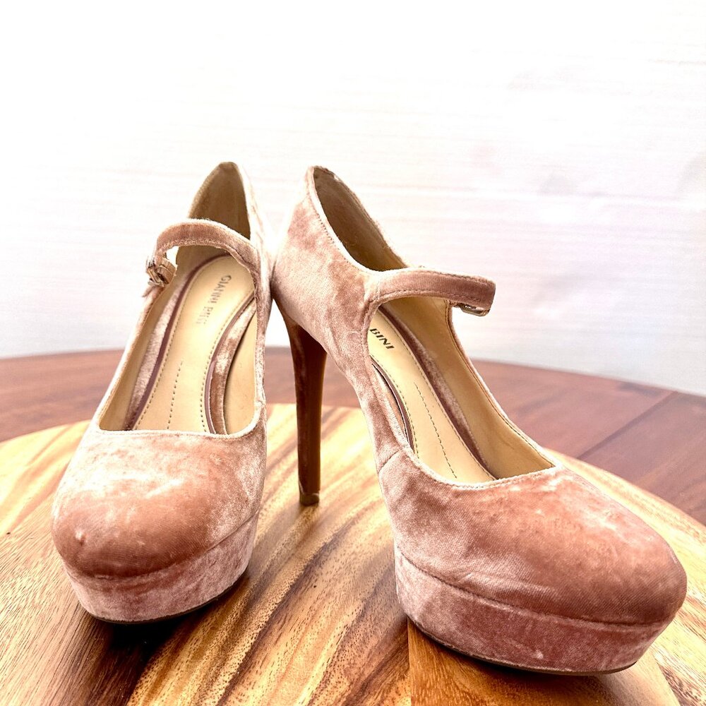 Velvet platform pumps